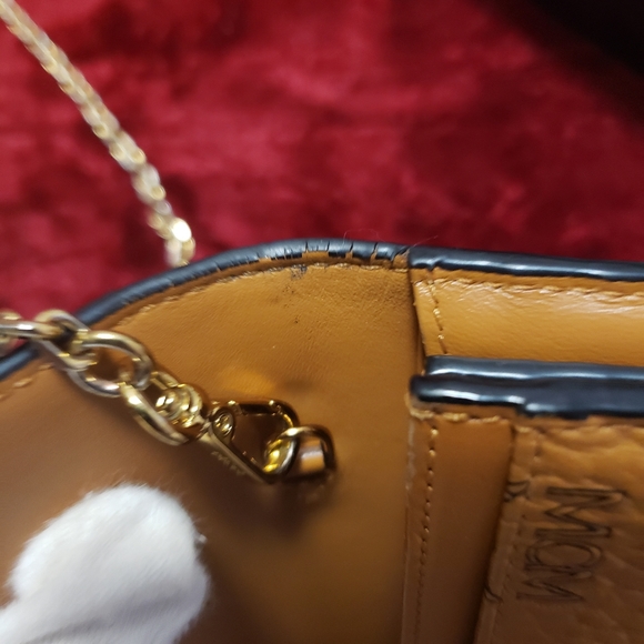 MCM bag - crossbody - Picture 7 of 13